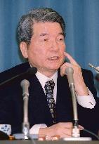 Yanagisawa speaks on Chubu Bank case